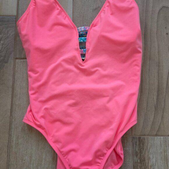Lilly Pulitzer Swimsuit One Piece Jaspen Lillys Coral Size 14 Beach Vacation - Picture 3 of 3